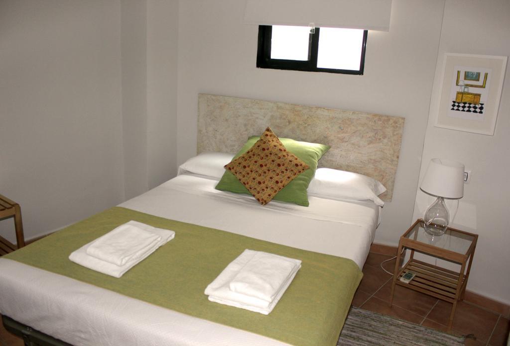 Pension Nochela Sevilla Room photo