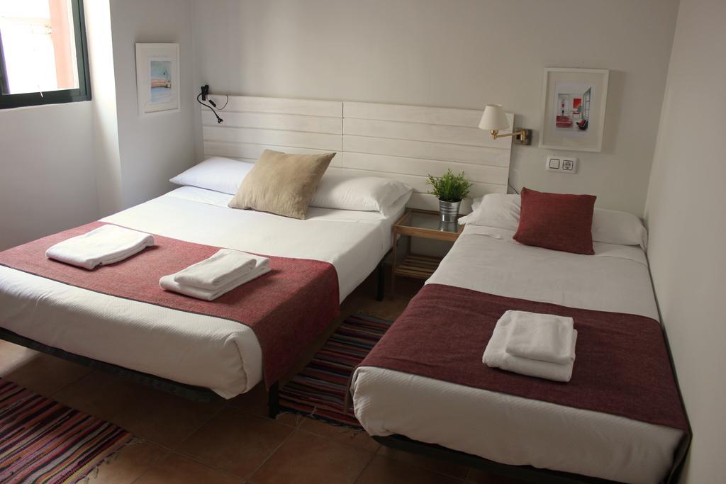 Pension Nochela Sevilla Room photo